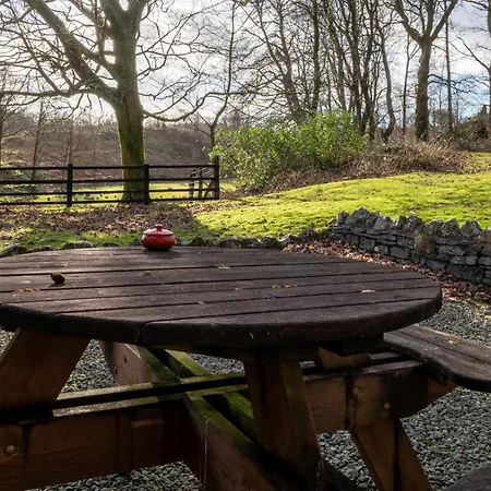 Briar At The Graythwaite Estate * 울버스톤