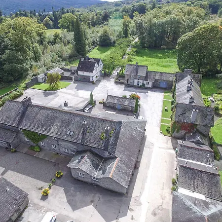 Briar At The Graythwaite Estate 울버스톤